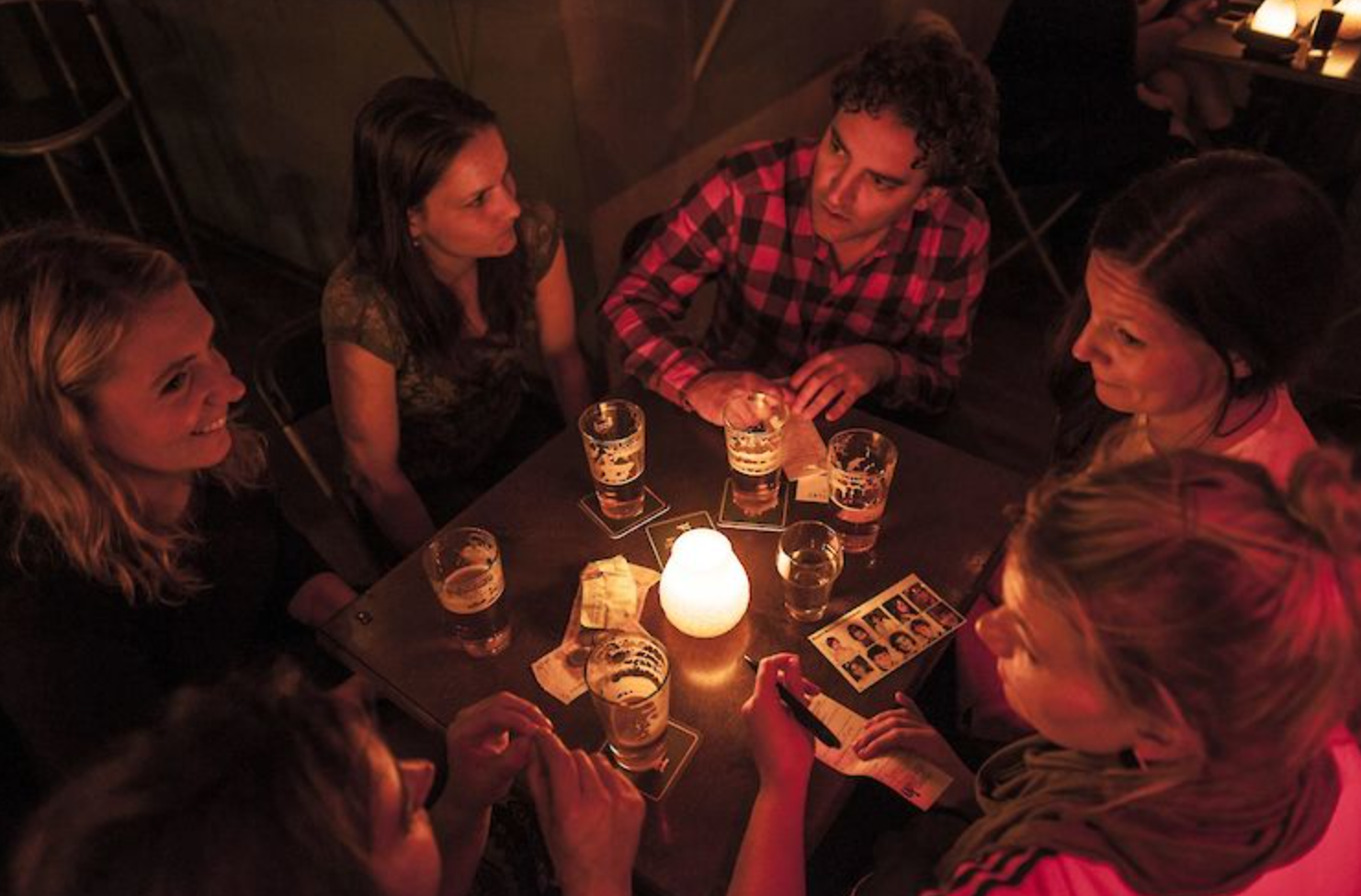 Group_Six_People_Social_Setting